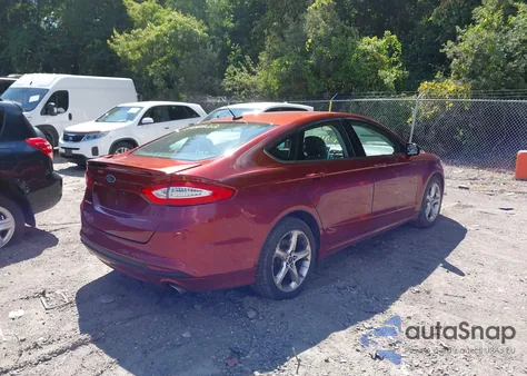 2014 Ford Fusion Se z USA, uszkodzony, nr VIN 3FA6P0H78ER197326